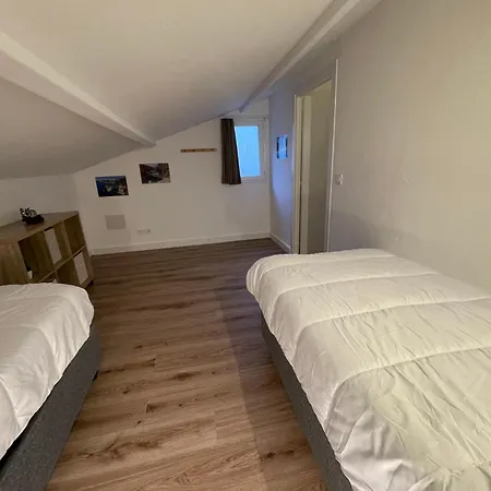 Mini T4 Duplex Dans Hoteliere Superbement Arboree Renovee En 2023 - Chez Anne Avec Piscine Chauffee Apartament *