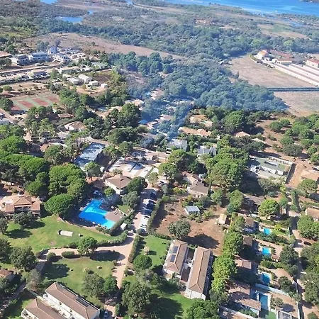 Apartmán Mini Luxueusement Equipee T4 Duplex 70m2 Dans Fiori Di Cala Rossa Superbement Arboree - Chez Anne Avec Tres Grande Piscine De 350 M2 Chauffee
