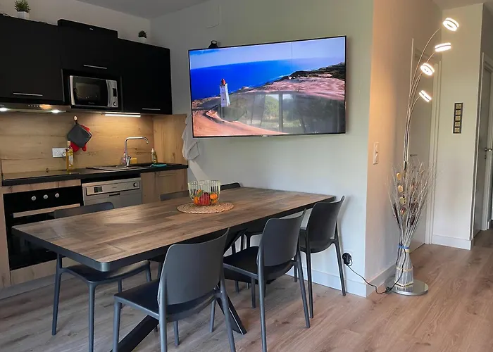 Mini T4 Duplex Dans Hoteliere Fiori Di Cala Rossa Superbement Arboree Renovee En 2023 - Chez Anne Avec Piscine Chauffee * Lecci